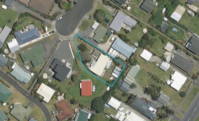 21 Pine Road, Whangarei - Carousel 1
