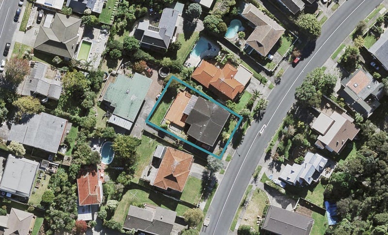 87 Chelsea View Drive, Chatswood, Auckland - Carousel 1