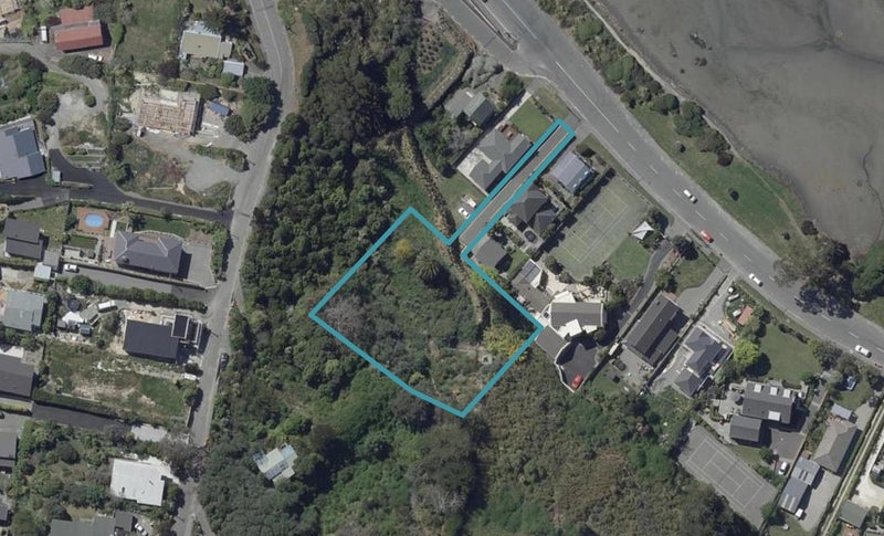 84 McCormacks Bay Road, Mount Pleasant, Christchurch - Carousel 1