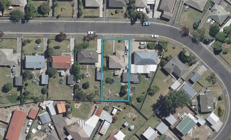 29 Rawlings Street, Bader, Hamilton - Carousel 1