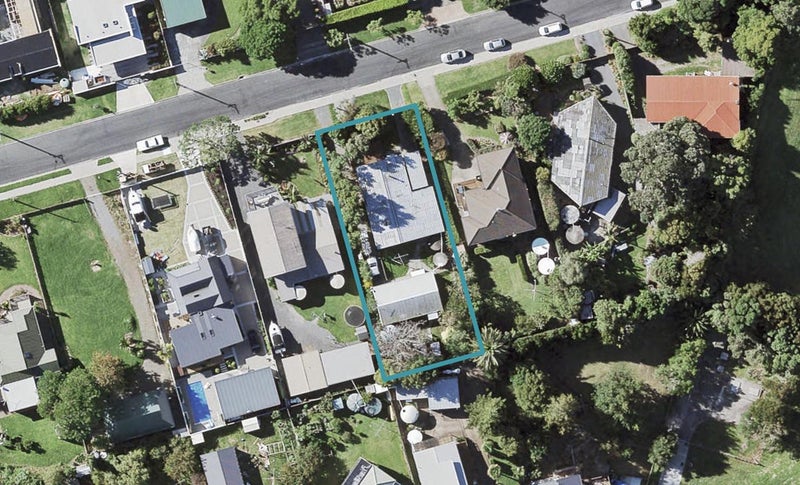155 Second View Avenue, Beachlands, Auckland - Carousel 1