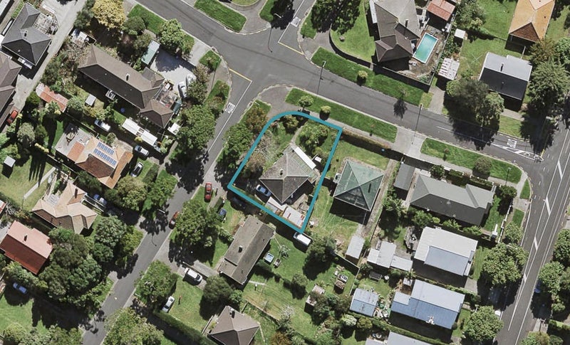 38 Kiwitea Street, Sandringham, Auckland - Carousel 1