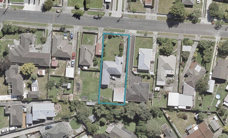 67 Thackeray Street, Trentham, Upper Hutt - Carousel 1