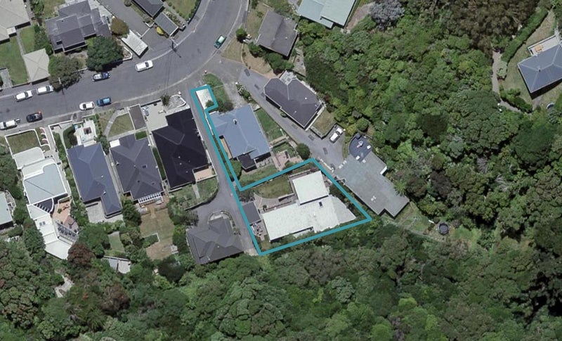17A Cavendish Sq, Strathmore Park, Wellington - Carousel 1