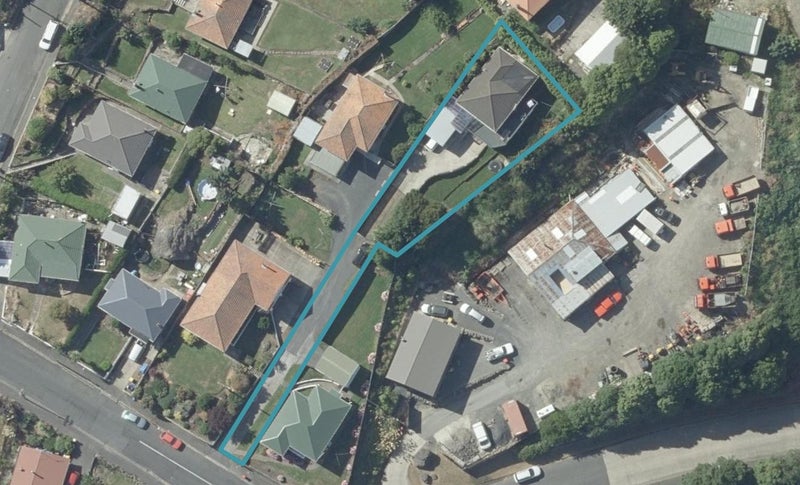 36 Lindsay Road, Caversham, Dunedin - Carousel 1