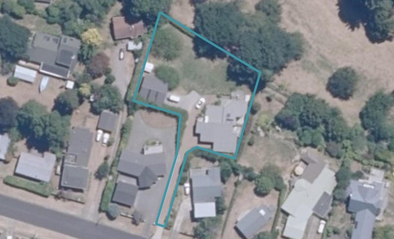24 Matuku Street, Two Mile Bay, Taupo - Carousel 1