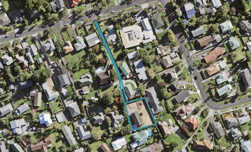 35B Batkin Road, New Windsor, Auckland - Carousel 1