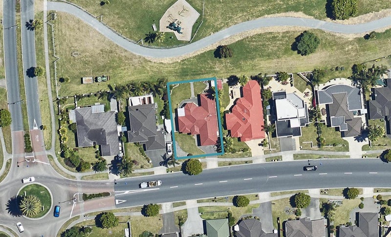113 Gravatt Road, Papamoa Beach, Papamoa - Carousel 1