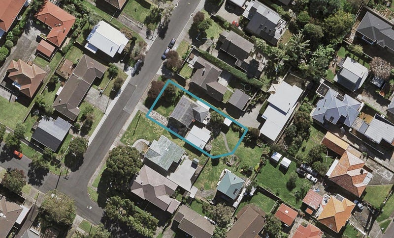5 Te Kawa Road, One Tree Hill, Auckland - Carousel 1