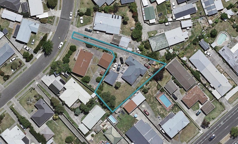 23 Merton Crescent, Pirimai, Napier - Carousel 1