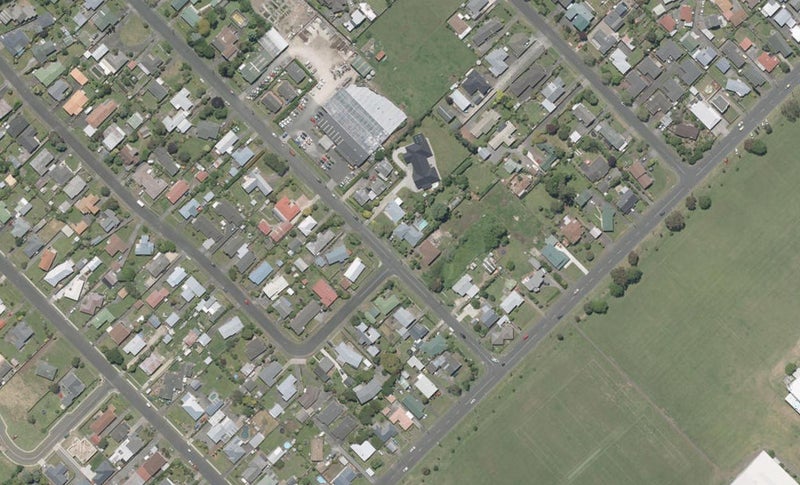 10 Devon Road, Springvale, Whanganui - Carousel 1