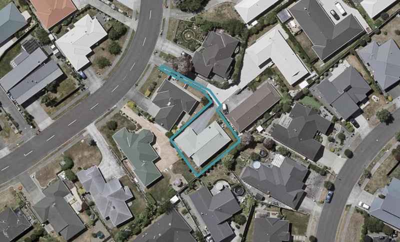 92 Cedar Drive, Paraparaumu Beach, Paraparaumu - Carousel 1