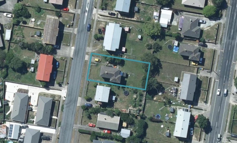 17 Kokiri Crescent, Waitangirua, Porirua - Carousel 1