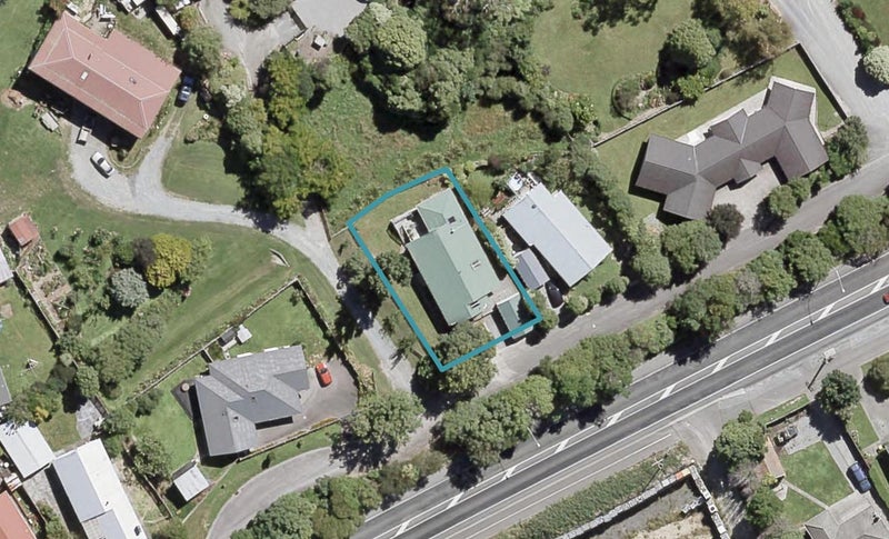 29 Kahikatea Lane, Brown Owl, Upper Hutt - Carousel 1