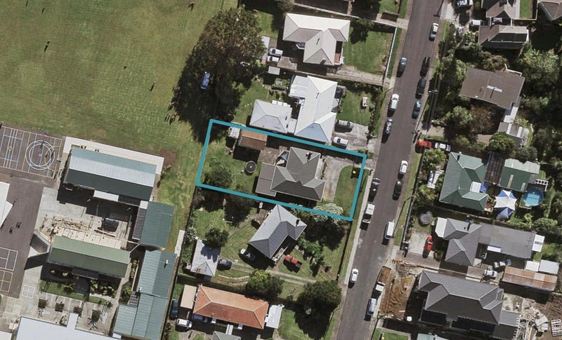 10 Cornwall Road, Papatoetoe, Auckland - Carousel 1