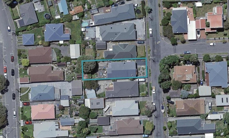 14 Bentinck Avenue, Strathmore Park, Wellington - Carousel 1