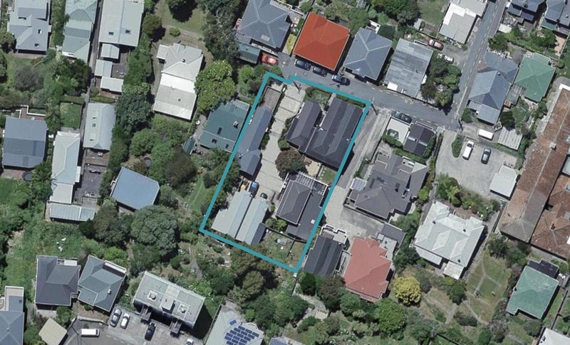17 Boston Terrace, Aro Valley, Wellington - Carousel 1