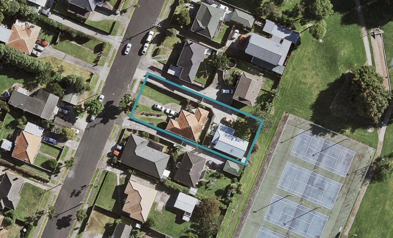 11A Frances Street, Manurewa, Auckland - Carousel 1