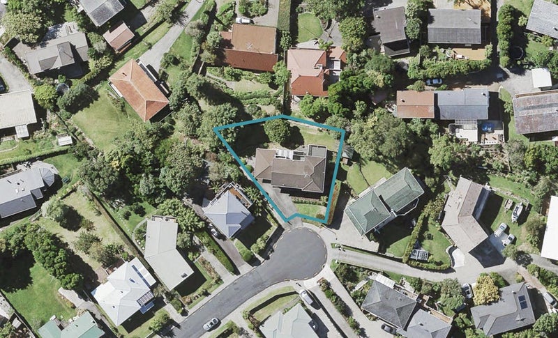 12 Tudor Place, Mairangi Bay, Auckland - Carousel 1