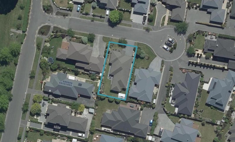 4 Saint Clair Close, Harewood, Christchurch - Carousel 1
