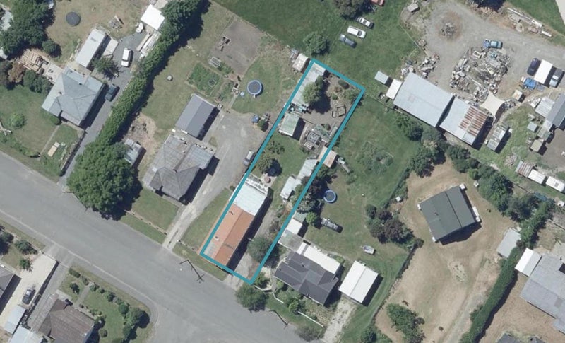 25 Clarence Street, Waiau, Waiau - Carousel 1