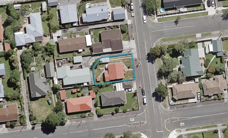 39 Pine Avenue, Ebdentown, Upper Hutt - Carousel 1