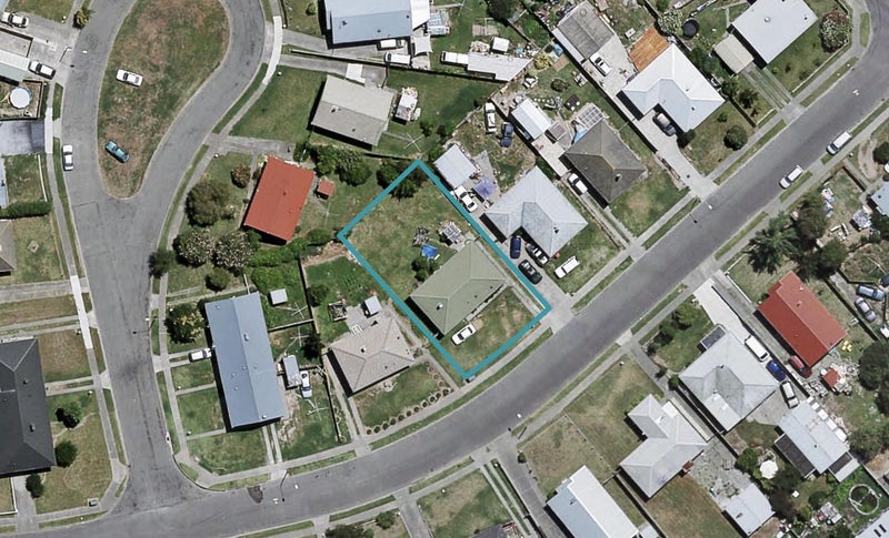 9 Plowman Crescent, Onekawa, Napier - Carousel 1