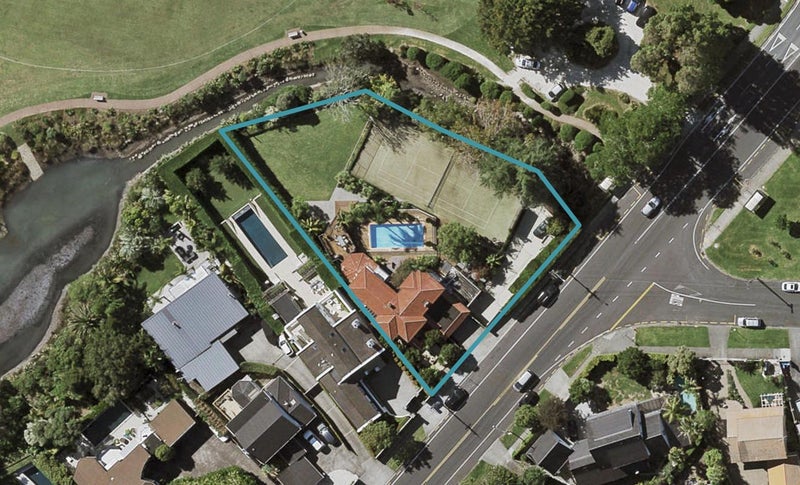 202 Orakei Road, Remuera, Auckland - Carousel 1