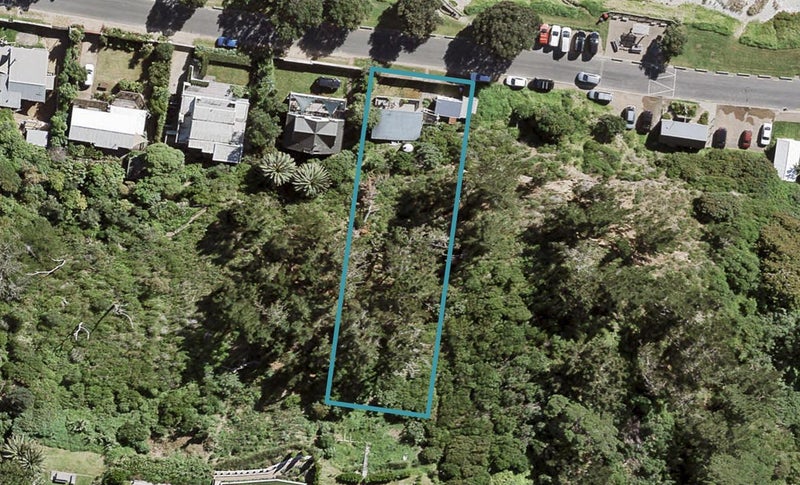 43 The Strand, Onetangi, Waiheke Island - Carousel 1