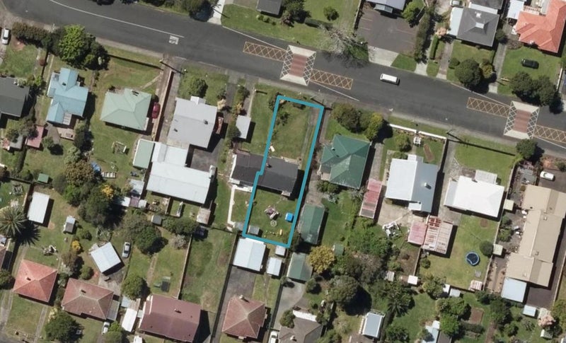 17 Cairnfield Road, Kensington, Whangarei - Carousel 1