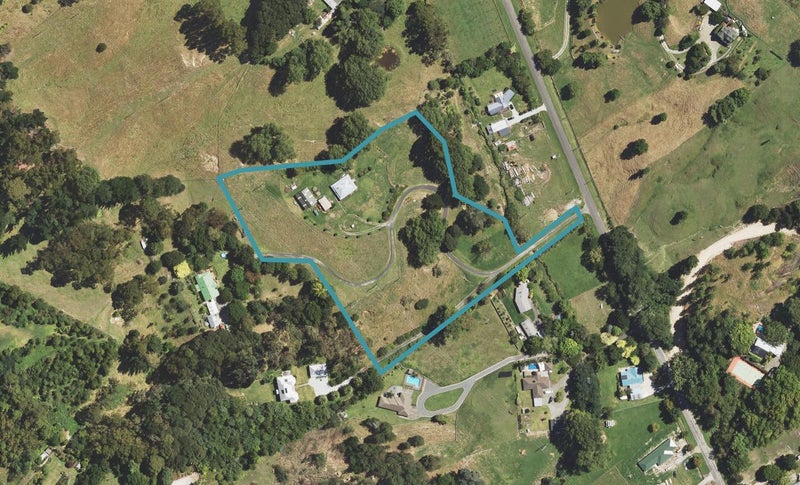 247 Valley Road, Mangapapa, Gisborne - Carousel 1