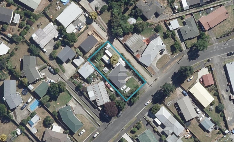 10 Priscilla Crescent, Melville, Hamilton - Carousel 1