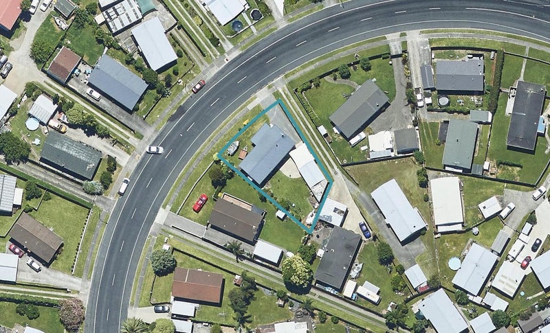 153 Windermere Drive, Poike, Tauranga - Carousel 1