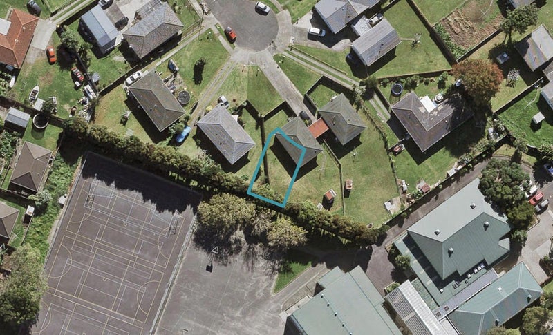 21 Cessna Crescent, Mangere, Auckland - Carousel 1
