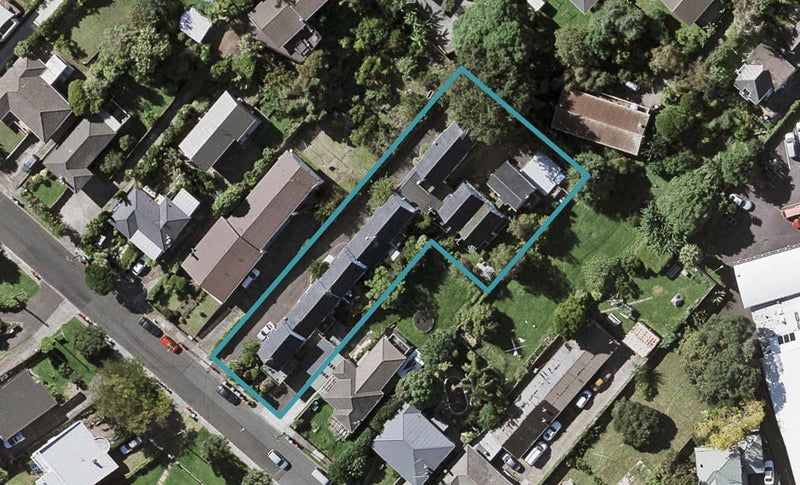 1/23 Cleary Road, Panmure, Auckland - Carousel 1