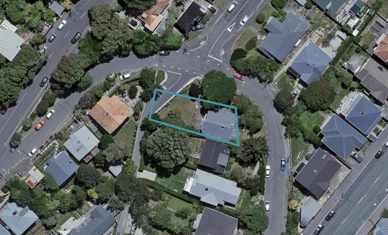 8 Huia Road, Hataitai, Wellington - Carousel 1