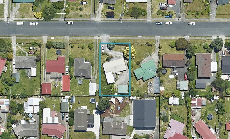 33 McKee Avenue, Fenton Park, Rotorua - Carousel 1