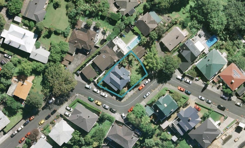 12 Laurie Avenue, Parnell, Auckland - Carousel 1