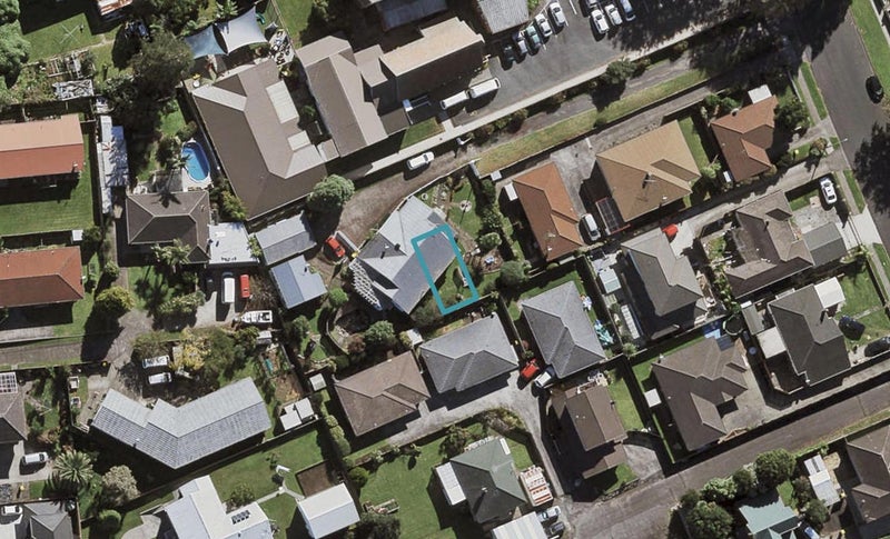9B Landscape Road, Papatoetoe, Auckland - Carousel 1