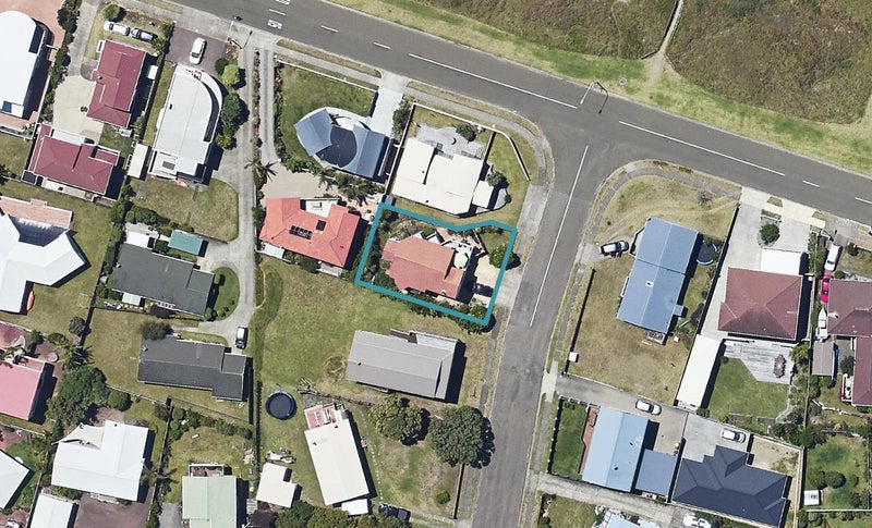 9 Tuati Street, Ohope, Ohope - Carousel 1