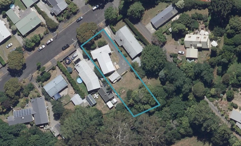66 Nevada Road, Silverdale, Hamilton - Carousel 1