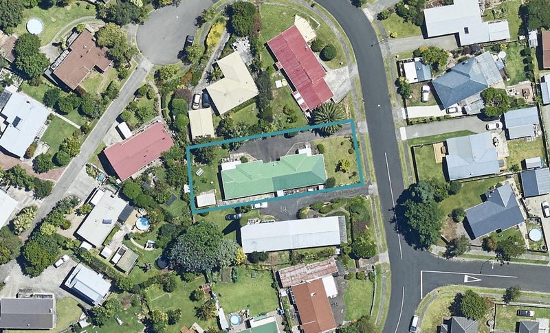 140A Kingswood Road, Brookfield, Tauranga - Carousel 1