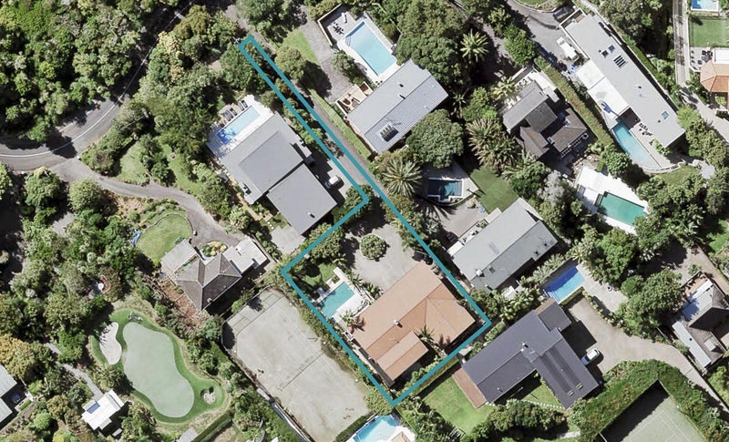 43 Fern Road, ST HELIERS, AUCKLAND - Carousel 1