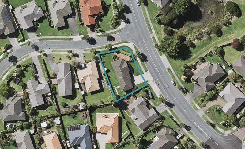 88 Burswood Drive, Burswood, Auckland - Carousel 1