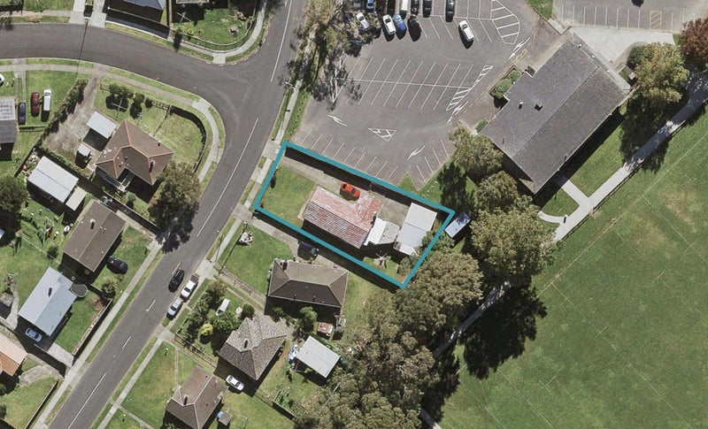 63 Viscount Street, Mangere, Auckland - Carousel 1