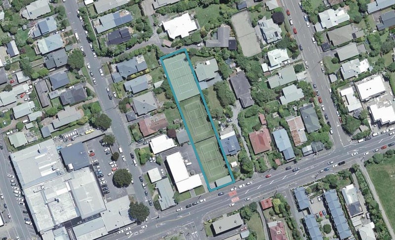 226 Karori Road, Karori, Wellington - Carousel 1