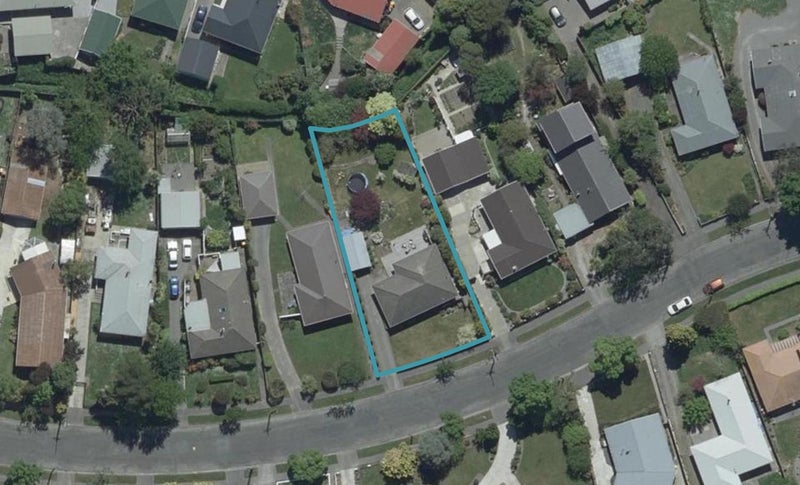 38 Glenmore Avenue, Casebrook, Christchurch - Carousel 1