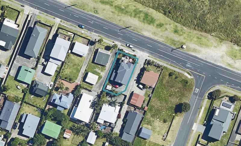 780A Papamoa Beach Road, Papamoa Beach, Papamoa - Carousel 1