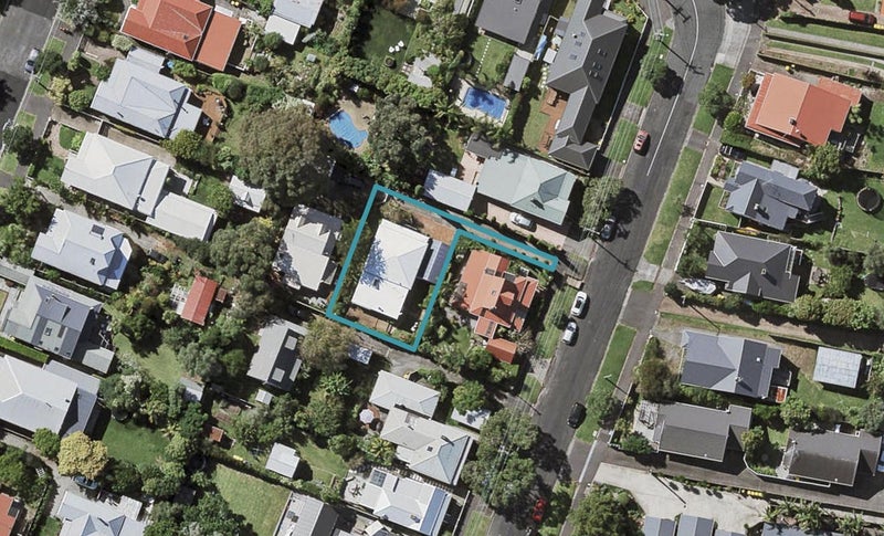 31A William Bond Street, Stanley Point, Auckland - Carousel 1