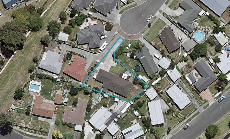 18 Alan Styles Place, Greenmeadows, Napier - Carousel 1